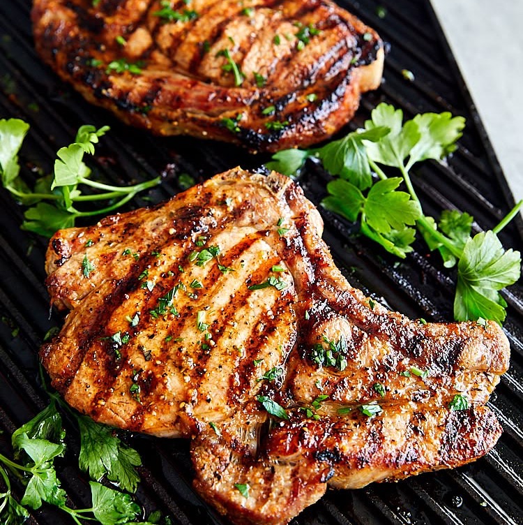 Cote de porc grillé a la Camerounaise